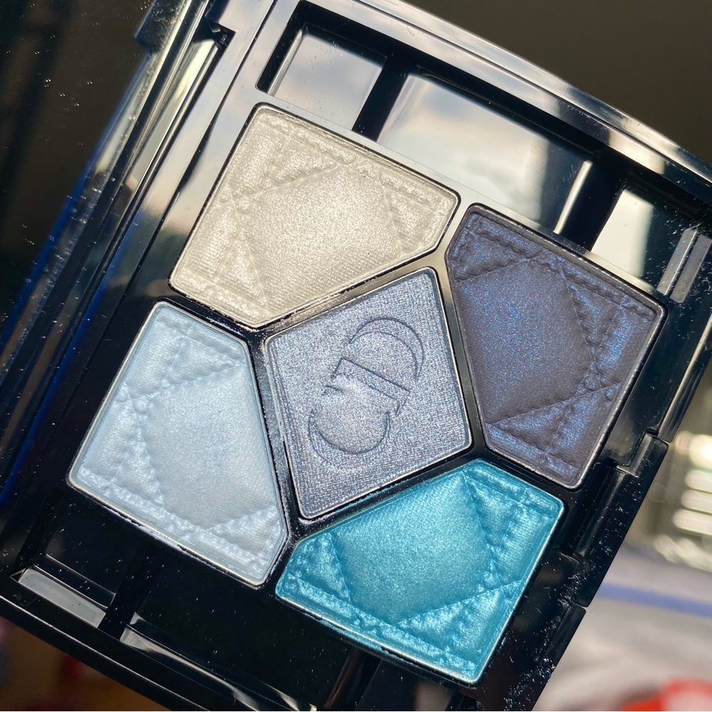 Dior 5 Couleurs Eyeshadow Palette - Picture 3 of 4